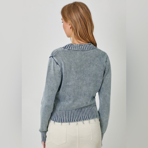 Mystree Washed Button Down Cardigan - Picture 3 of 11